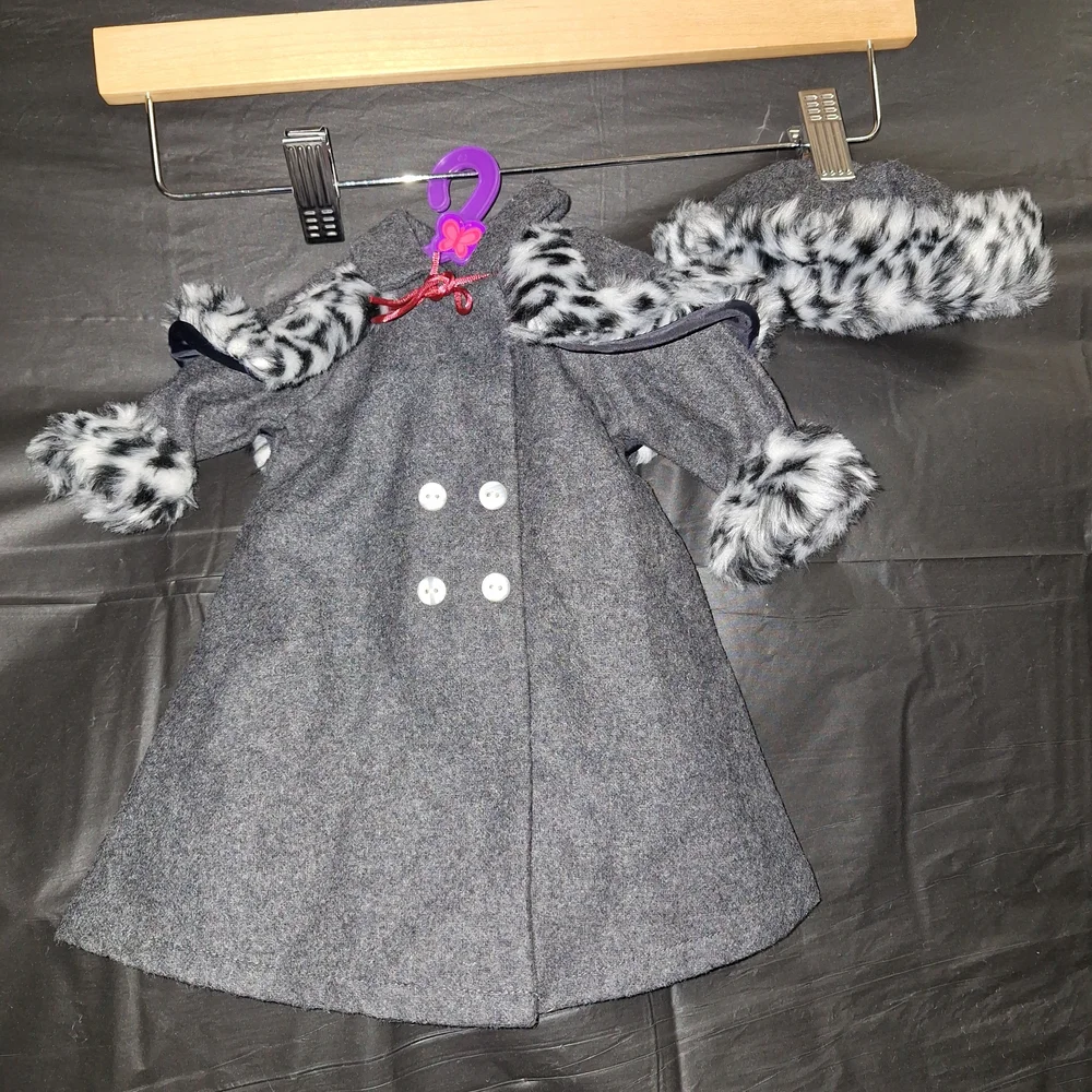 American Girl Nellie Holiday Winter Coat Set - Picture 7 of 7